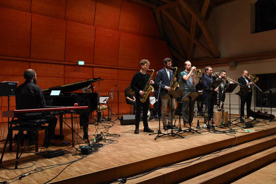 2022-11-25 Abstrakt Orchester