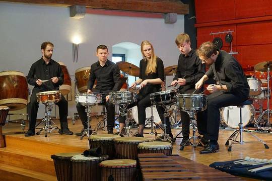 Talking Drums mit Gästen der Musikschulen Heidenheim und Giengen - Schülerkonzert