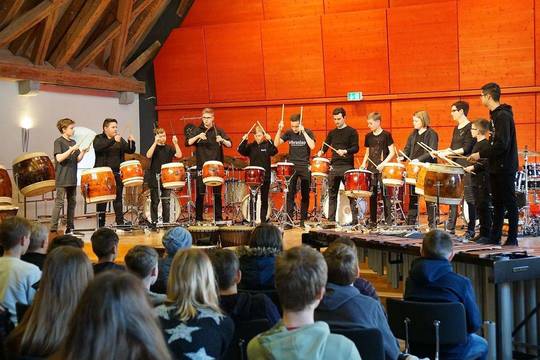 Talking Drums mit Gästen der Musikschulen Heidenheim und Giengen - Schülerkonzert